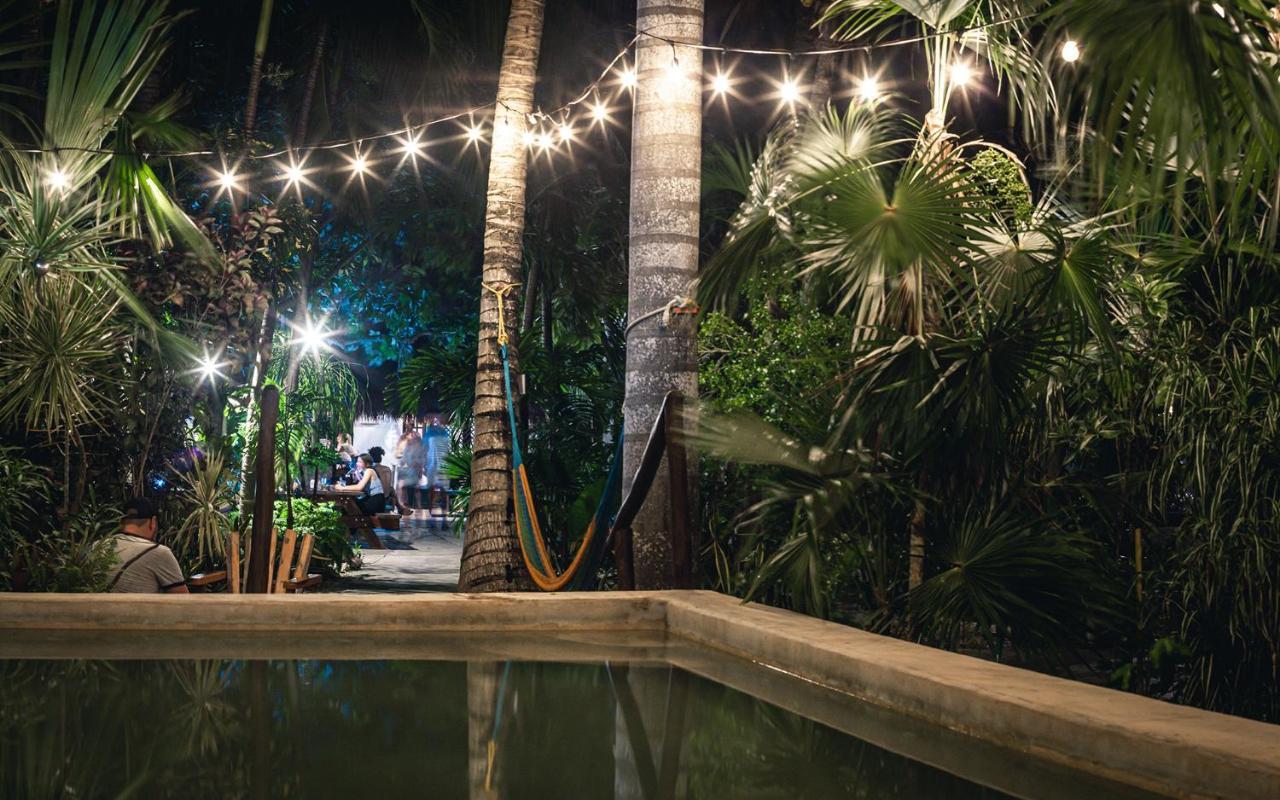 Hostel Oryx Tulum Exterior photo