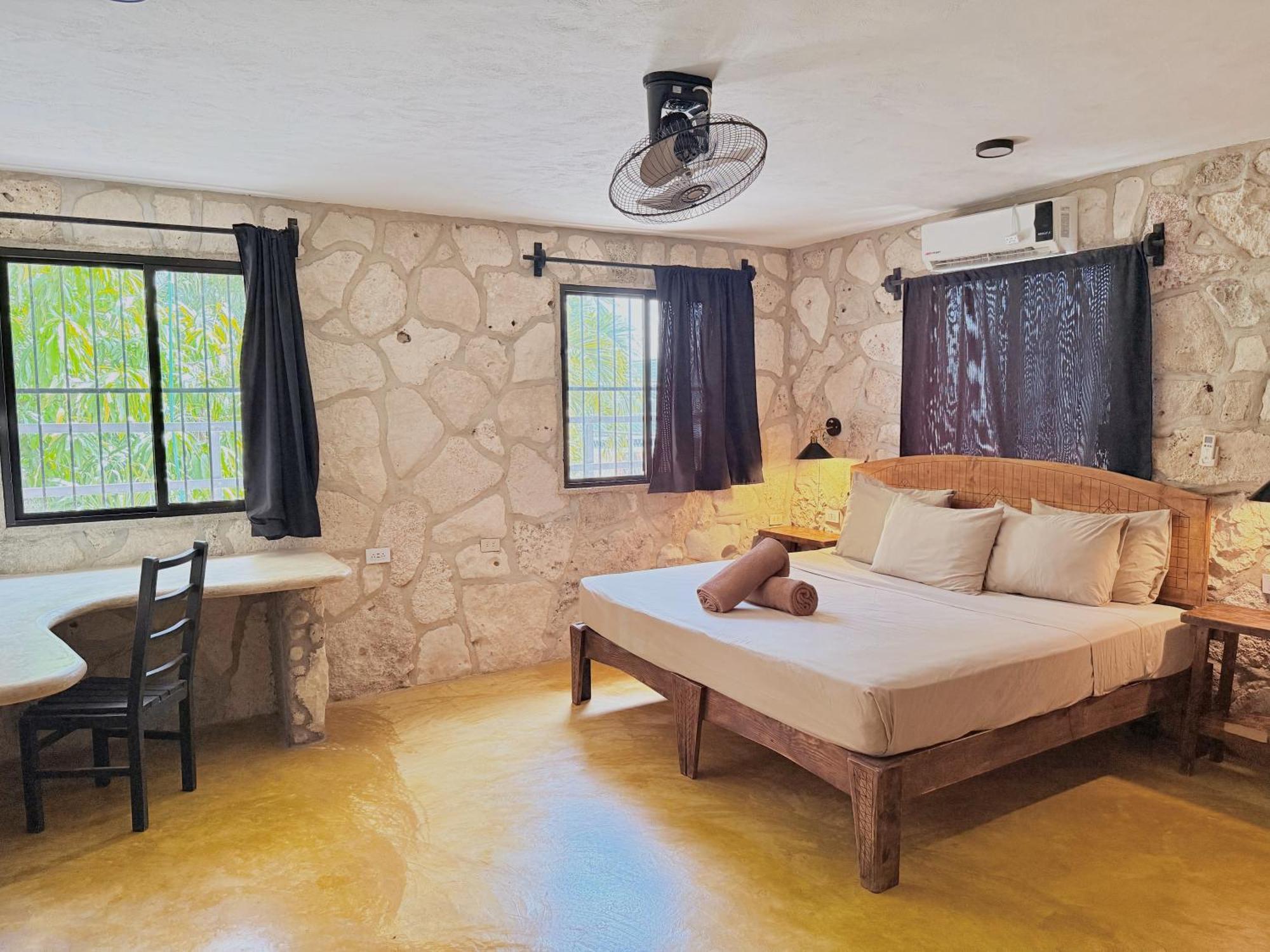 Hostel Oryx Tulum Exterior photo